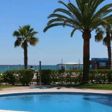 Vilafortuny Cambrils Tarragona Salida Directa A La Playa Chiclana de la Frontera