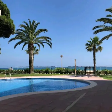 Vilafortuny Cambrils Tarragona Salida Directa A La Playa